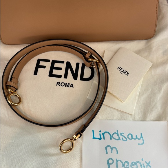 FENDI Peekaboo Medium-NEW RARE - Picture 2 of 7